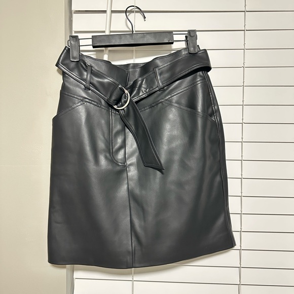 H&M Dresses & Skirts - H&M Black Faux Leather Belted Mini Skirt